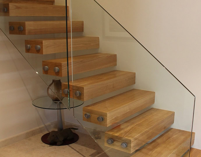 Image of a glass cantilevered staircase