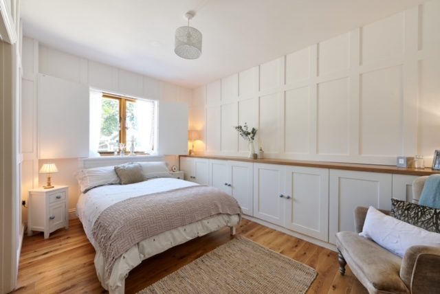 Fitted wardrobes in bedroom
